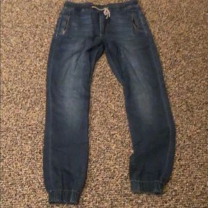 Jean Joggers size 32-34